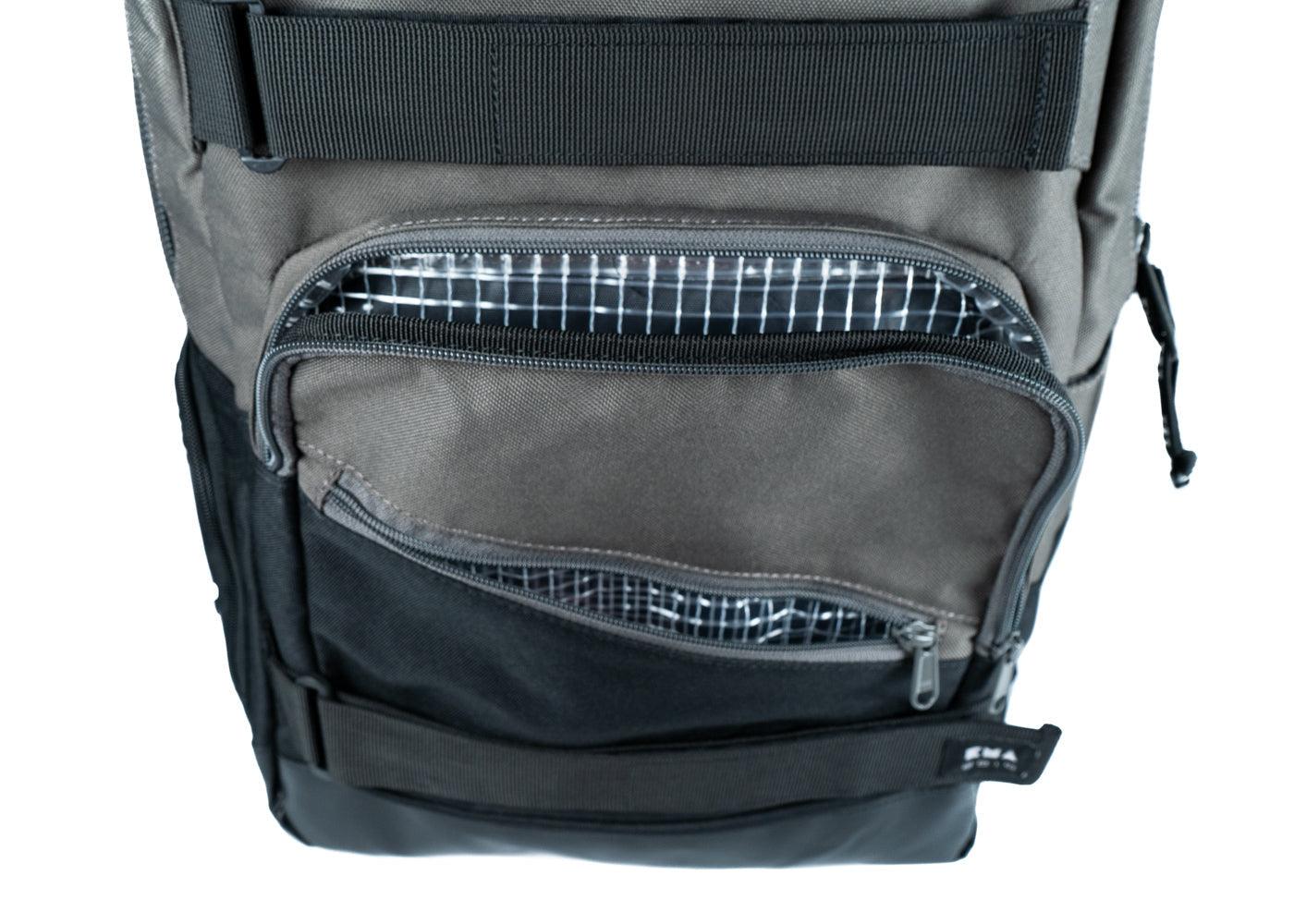 KMA Compact Skate 26L Recreation Backpack with Skateboard Strap - Casa Bikes