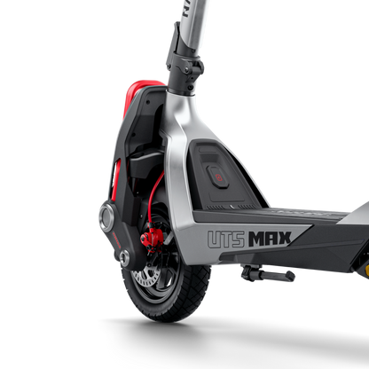 NAVEE UT5 Max Electric Scooter – 62miles Long Range, Smooth Ride for Daily City Commuting「NBA Legend Kevin Garnett Style」