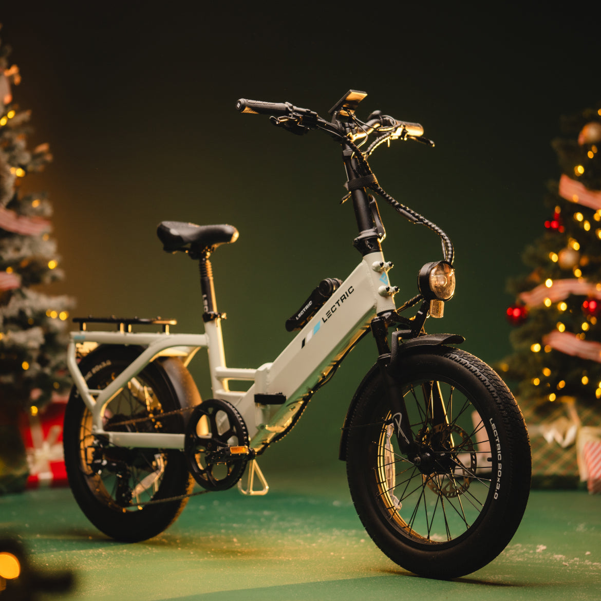 XP4 Step-Thru Stratus White eBike