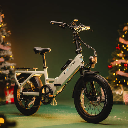 XP4 Step-Thru Stratus White eBike