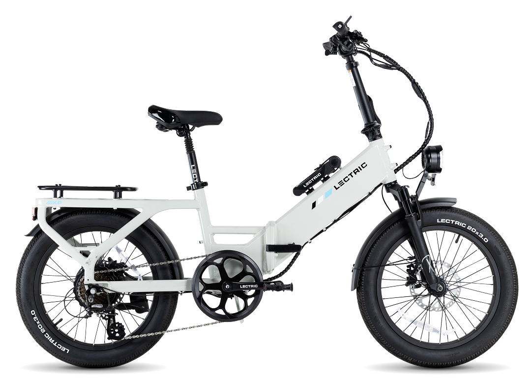 XP4 750 Step-Thru Stratus White eBike
