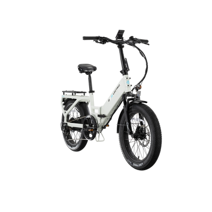 XP4 750 Step-Thru Stratus White eBike