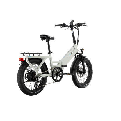 XP4 750 Step-Thru Stratus White eBike