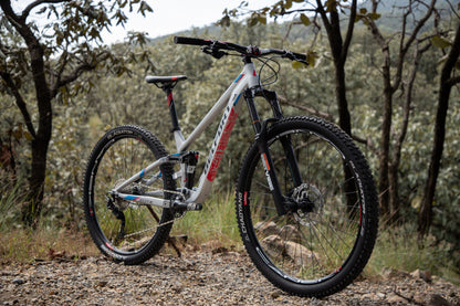 BELFORT Zotz 2 29 All-Mountain Full-Suspension Bike