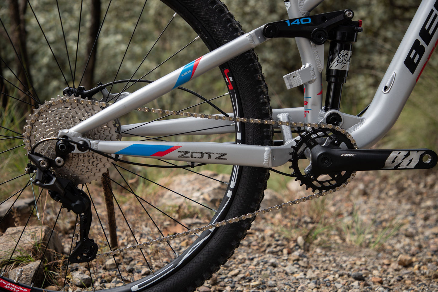 BELFORT Zotz 2 29 All-Mountain Full-Suspension Bike